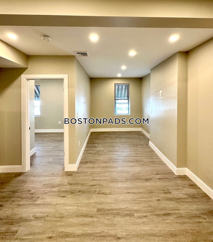 BOSTON - EAST BOSTON - MAVERICK - 1 Bed, 1 Bath - Image 4