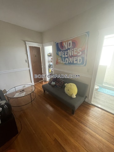 Boston - 1 Beds, 1 Baths