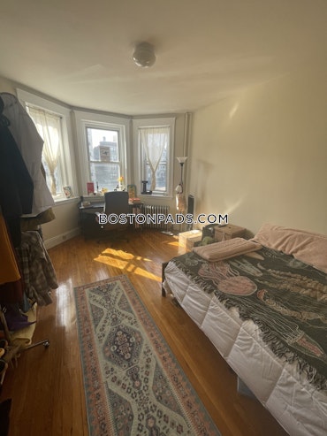 Boston - 1 Beds, 1 Baths