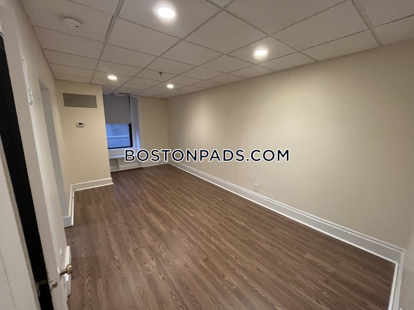 BOSTON - CHINATOWN - 1 Bed, 1 Bath - Image 4