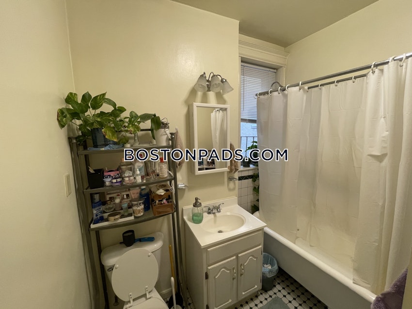 BOSTON - FENWAY/KENMORE - 2 Beds, 1 Bath - Image 12