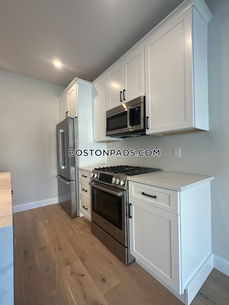 Woodward St., Boston