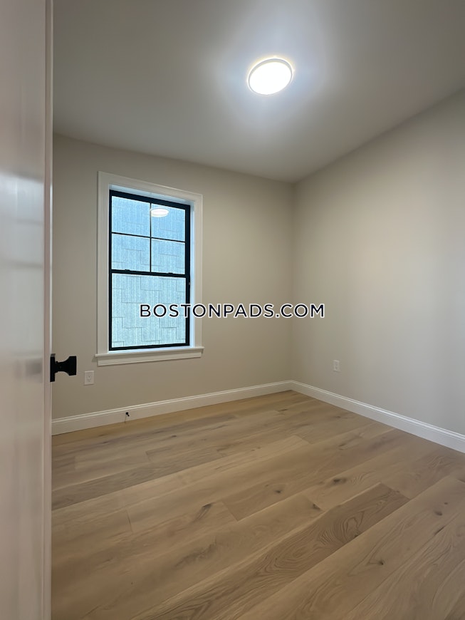 Boston - $5,600+ /mo