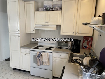 Boston - 3 Beds, 1 Baths