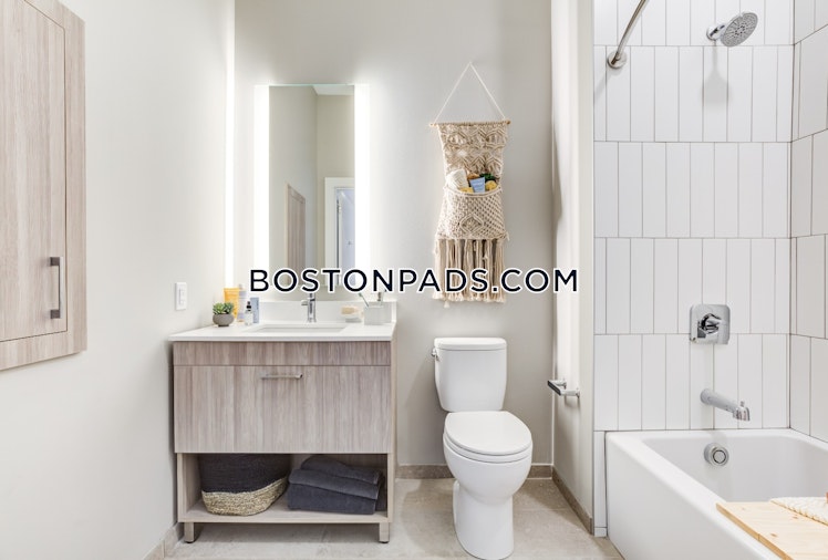 Revere Beach Boulevard, Revere