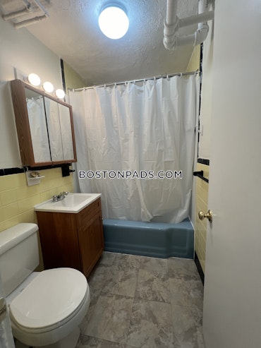 Boston - 1 Beds, 1 Baths