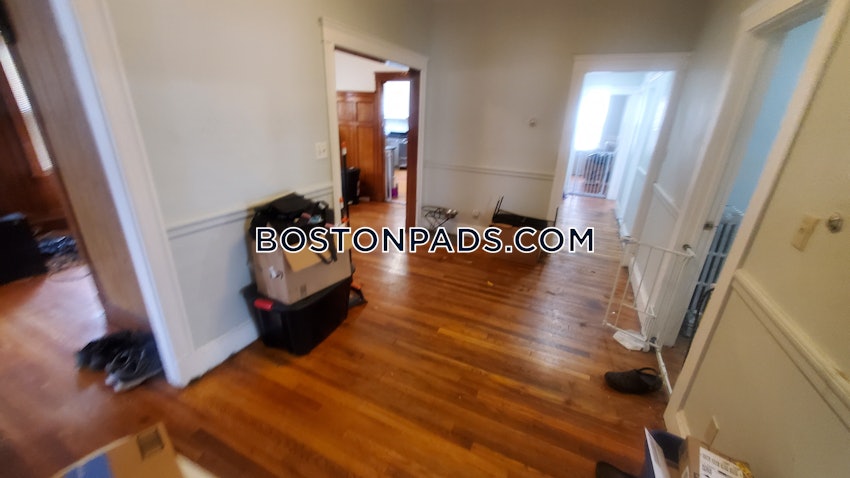 BOSTON - MATTAPAN - 3 Beds, 1 Bath - Image 24