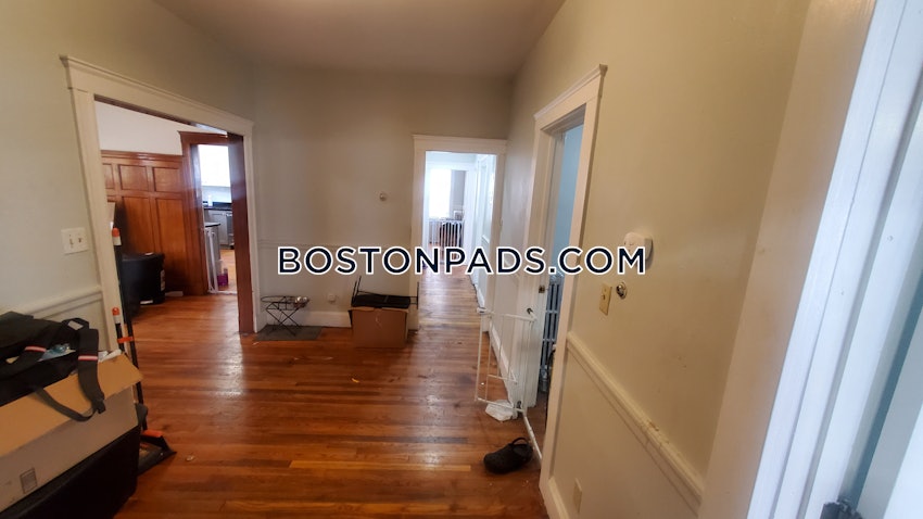 BOSTON - MATTAPAN - 3 Beds, 1 Bath - Image 22