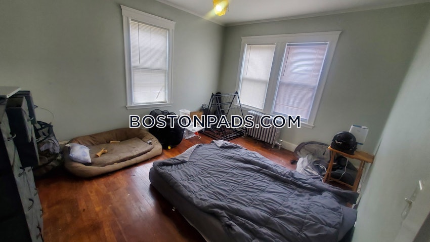 BOSTON - MATTAPAN - 3 Beds, 1 Bath - Image 20