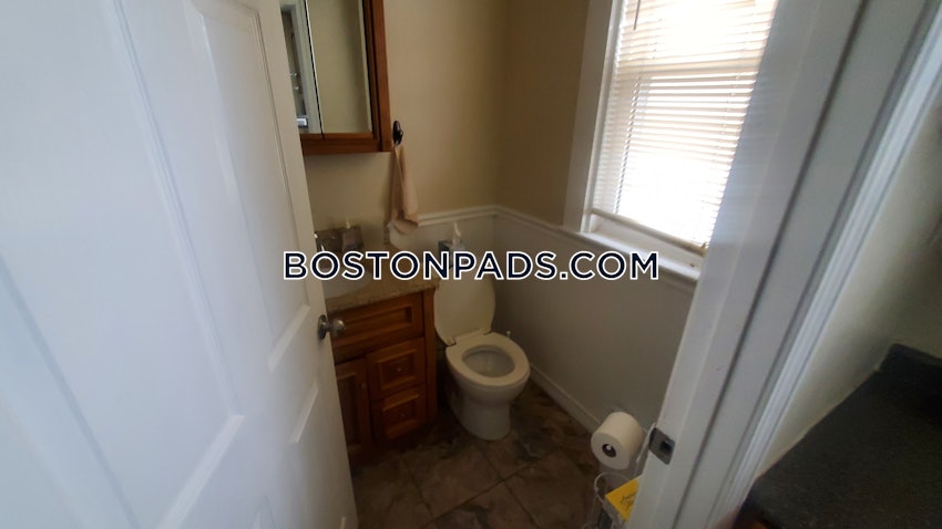 BOSTON - DORCHESTER - SAVIN HILL - 3 Beds, 1.5 Baths - Image 35