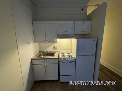 Chinatown Apartment for rent Studio 1 Bath Boston - $2,525