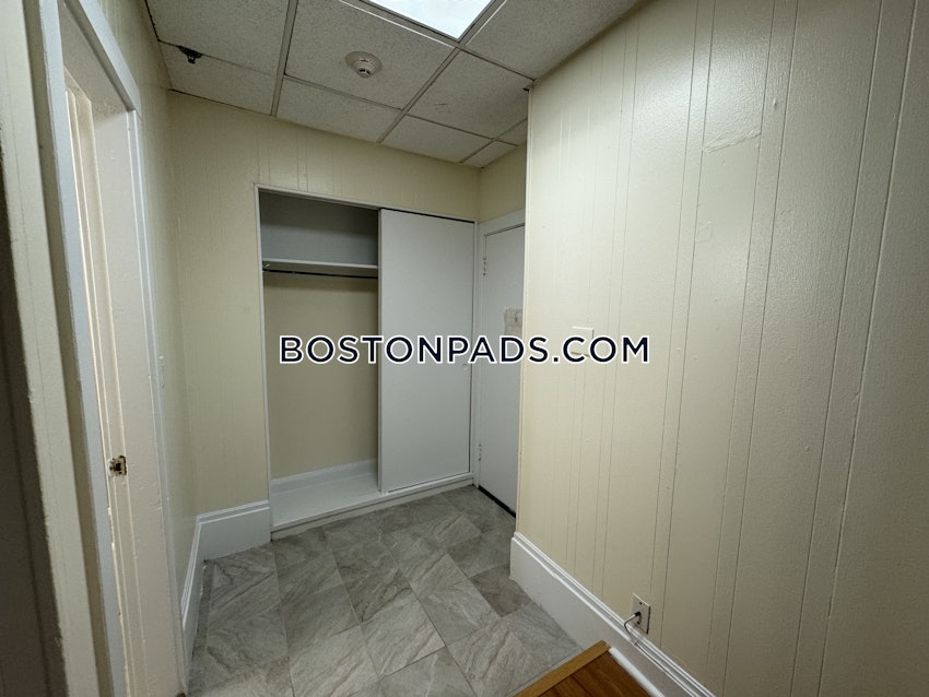 BOSTON - CHINATOWN - 1 Bed, 1 Bath - Image 21