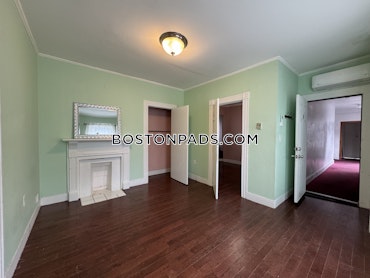 Boston - 2 Beds, 1 Baths