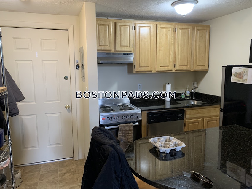 BOSTON - SOUTH BOSTON - ANDREW SQUARE - 1 Bed, 1 Bath - Image 4