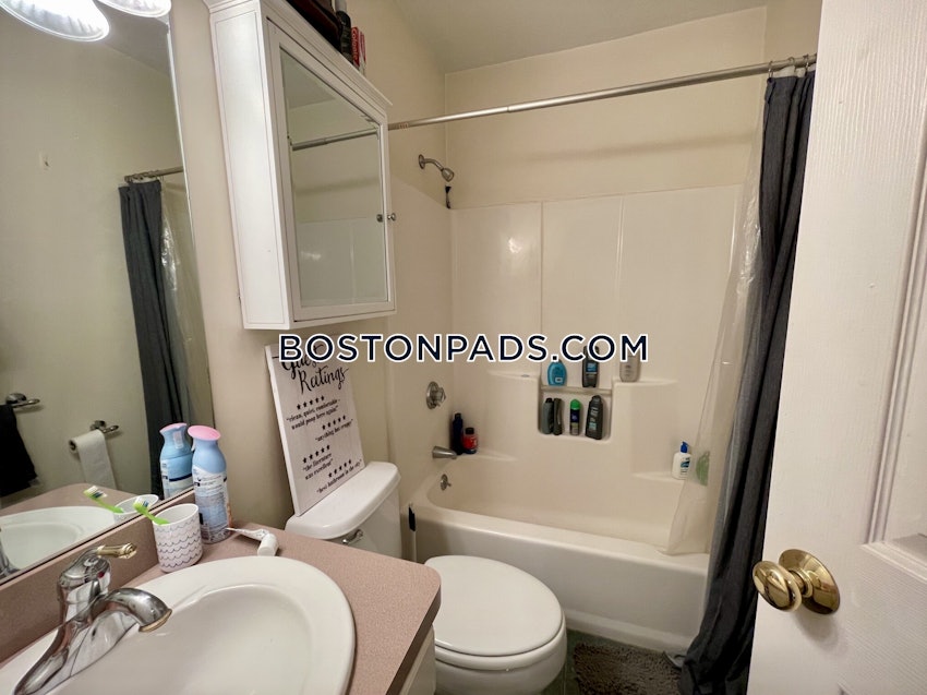BOSTON - SOUTH BOSTON - WEST SIDE - 3 Beds, 2 Baths - Image 31