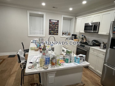 Boston - 3 Beds, 2 Baths