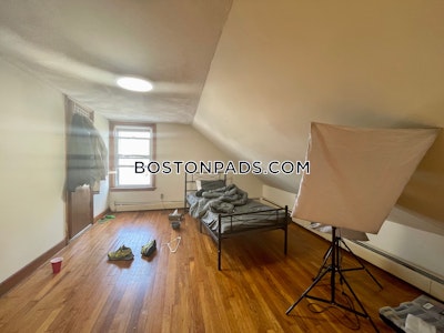 Somerville Apartment for rent 3 Bedrooms 2 Baths  Spring Hill - $4,025 No Fee