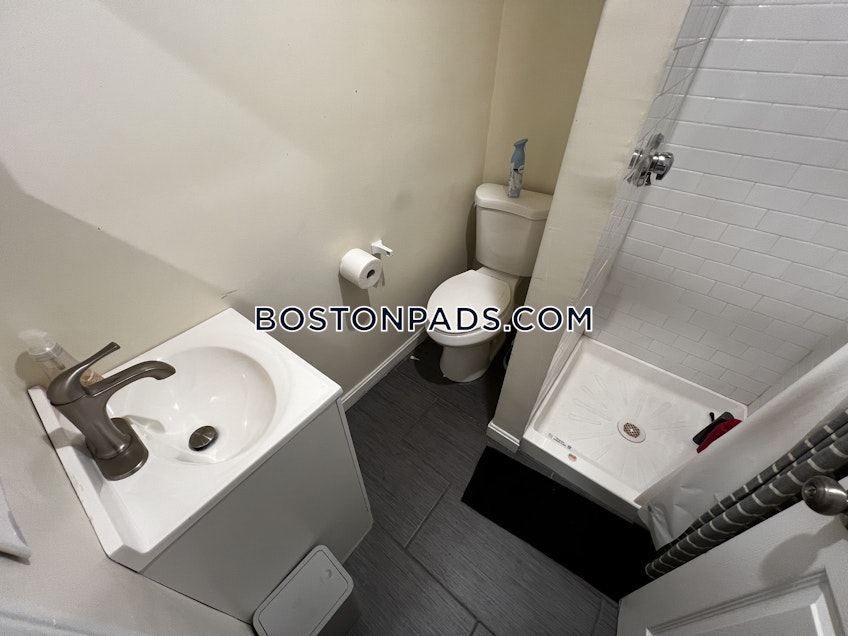 Boston - $3,500+ /month