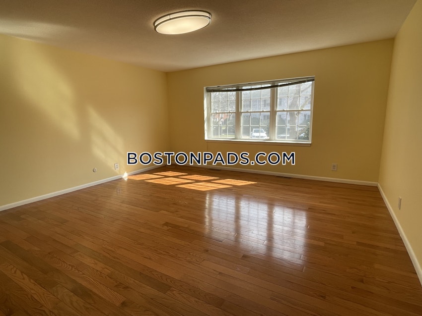 BOSTON - BRIGHTON - BOSTON COLLEGE - 3 Beds, 2 Baths - Image 13