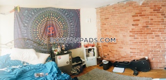 Hammond St. Roxbury Crossing