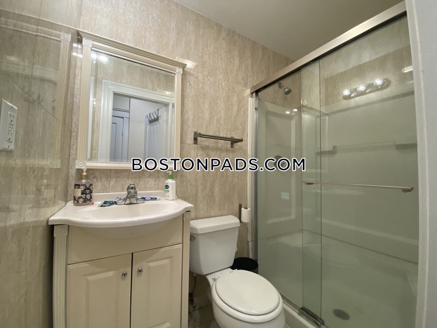 BROOKLINE- COOLIDGE CORNER - 4 Beds, 3 Baths - Image 13