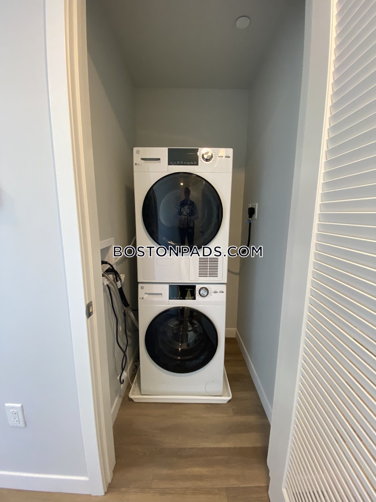 Rogers St., Cambridge