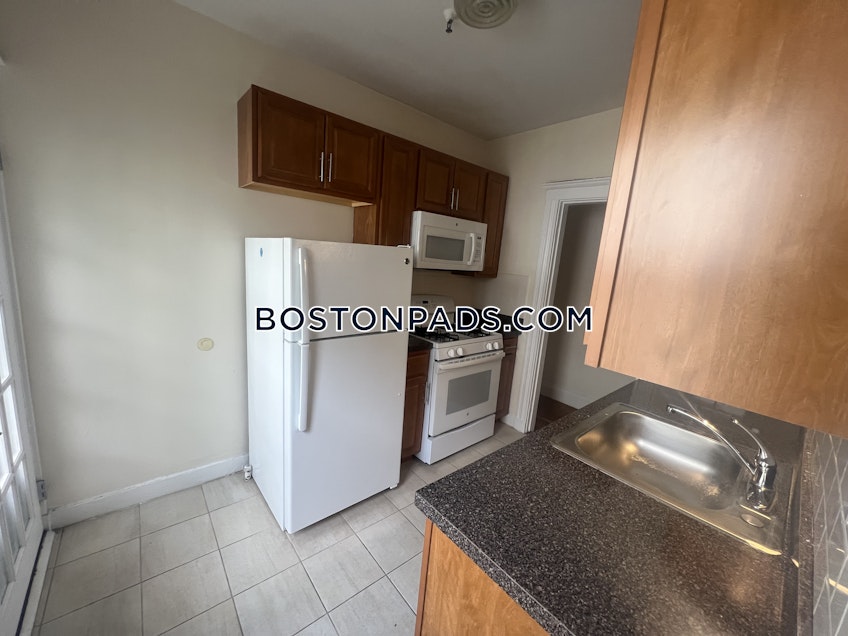 Boston - $2,250+ /month