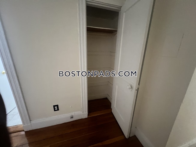 Boston - $2,250+ /mo