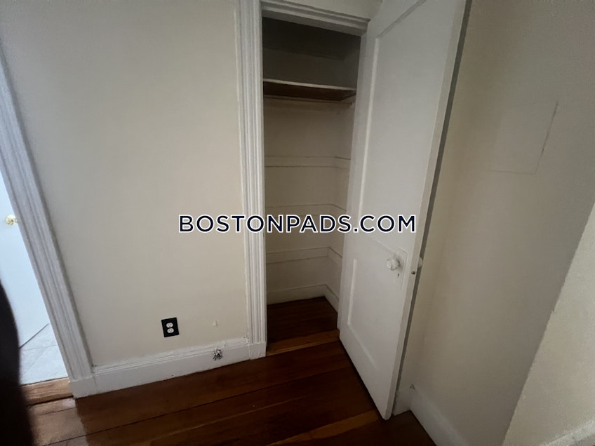 Boston - $2,250+ /month
