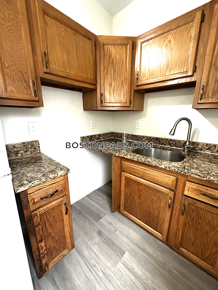 Wait St., Roxbury Crossing