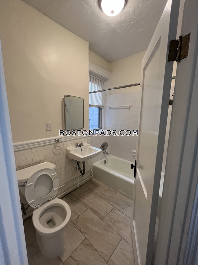 Boston - $2,500+ /mo