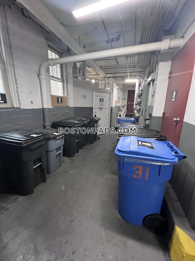 Boston - $2,500+ /mo