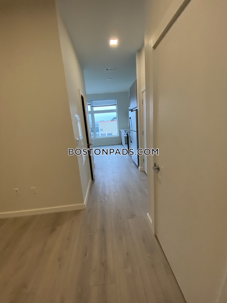 Revere Beach Boulevard, Revere