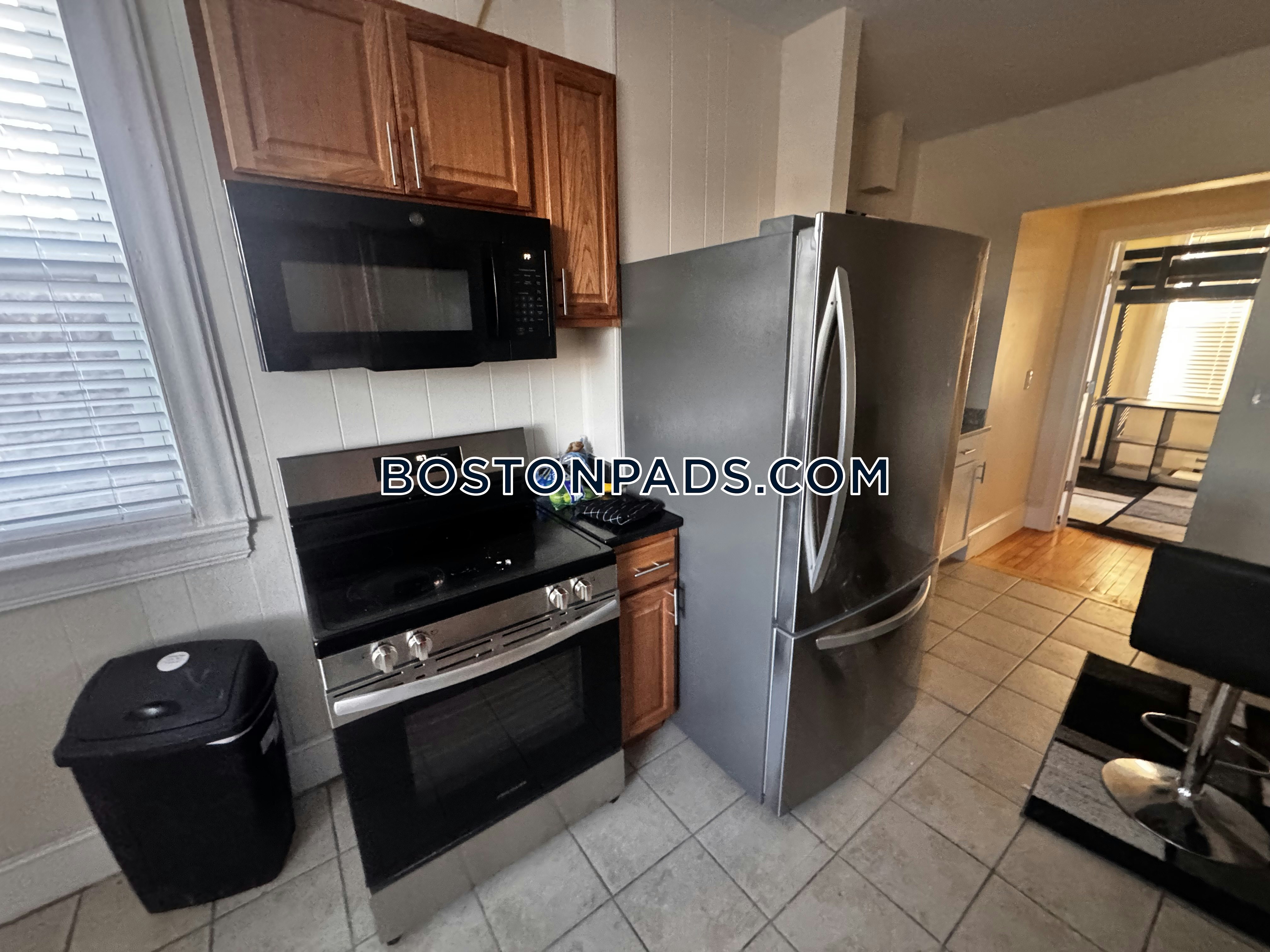 Boston - 7 Beds, 4 Baths