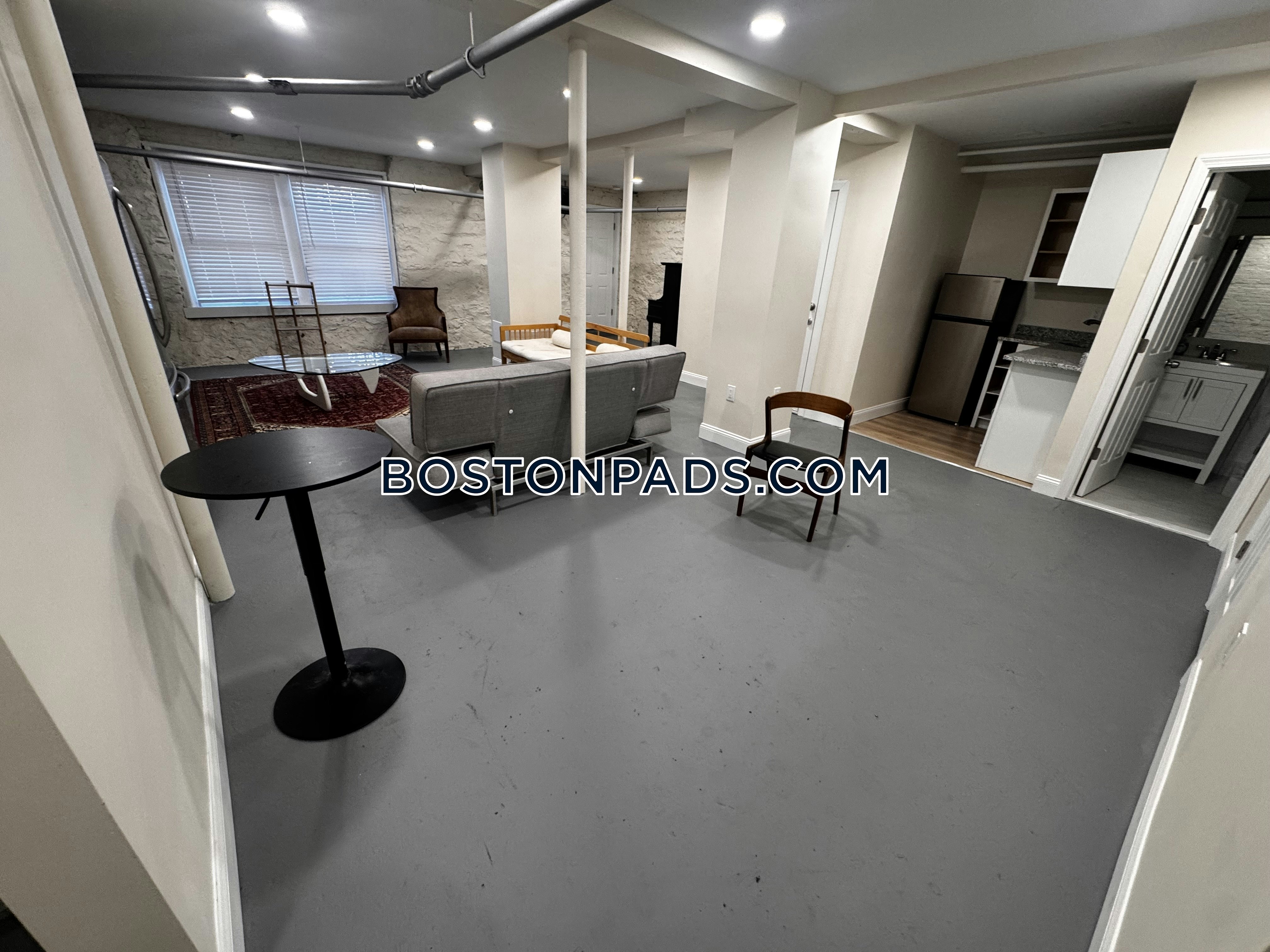 Boston - 7 Beds, 4 Baths