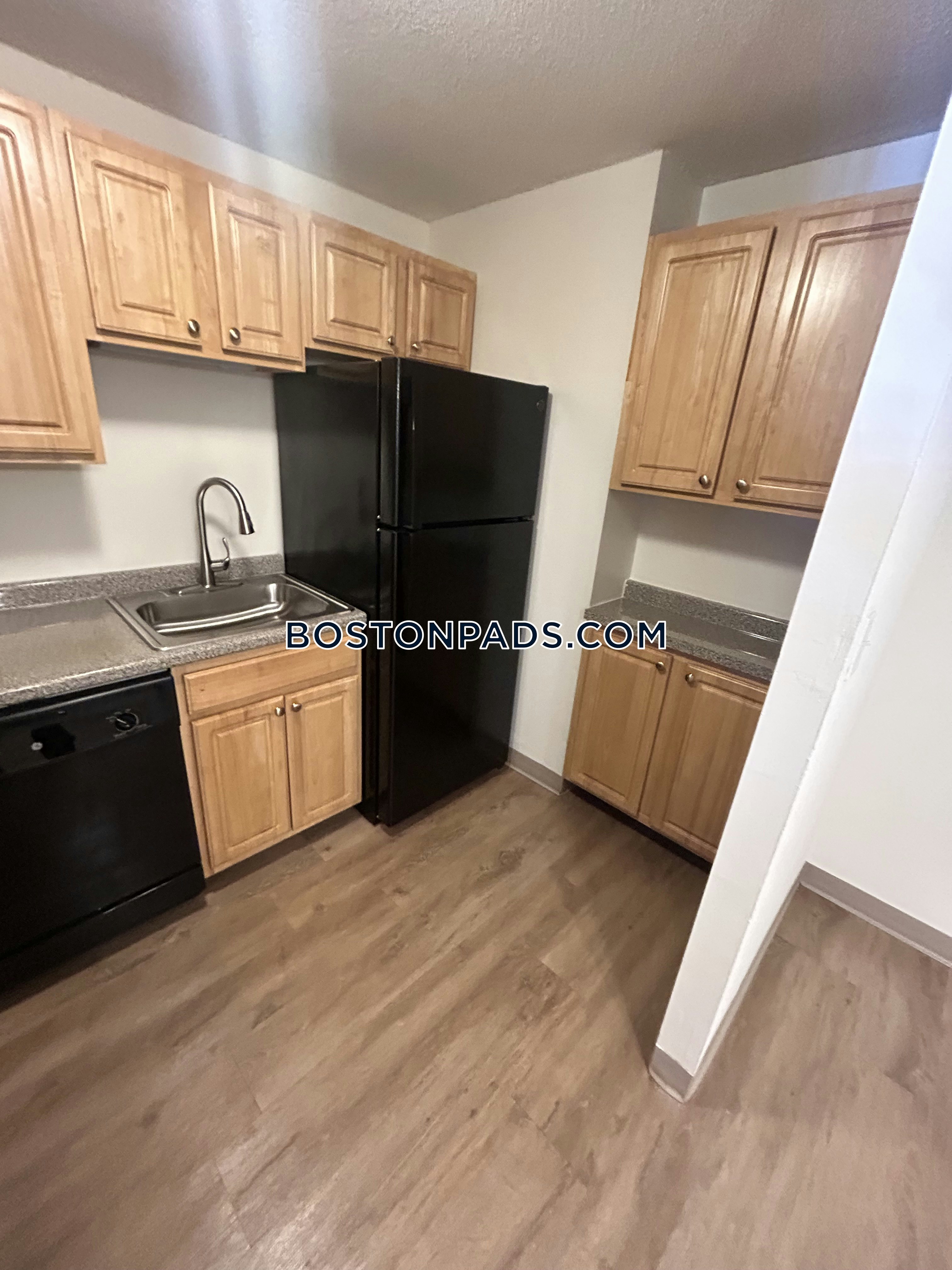 Revere - 1 Beds, 1 Baths