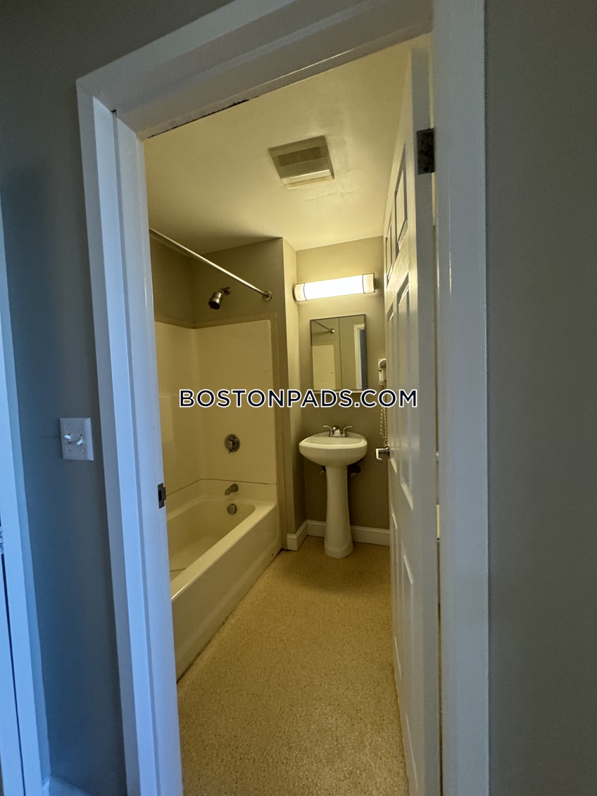 Winthrop - $2,000+ /month