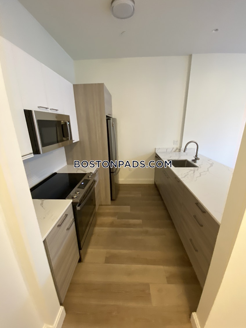 Boston - $3,100+ /month