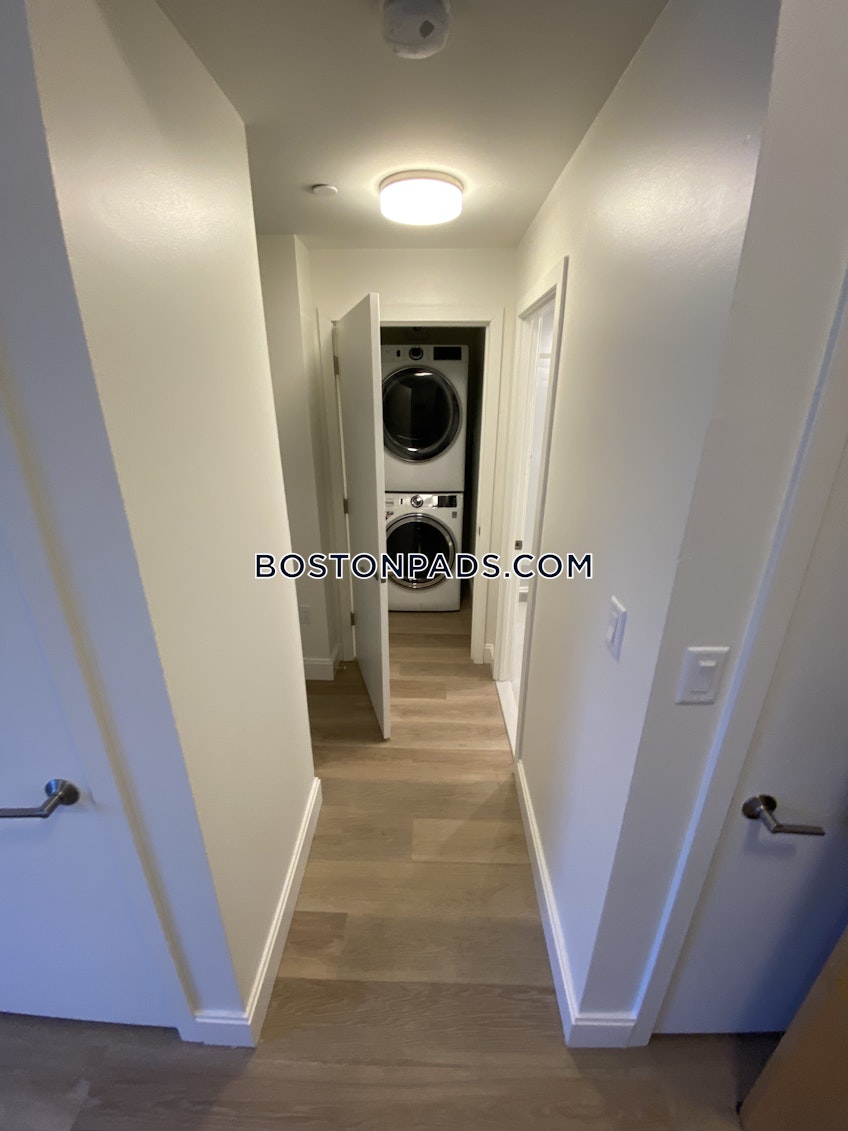 Boston - $3,100+ /month