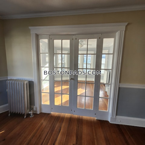 Orchard St. Medford photo 13