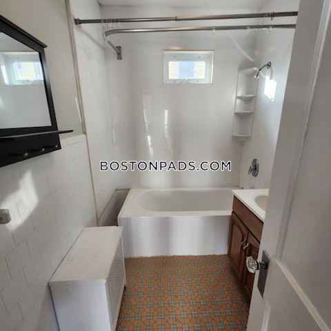 Orchard St. Medford photo 21