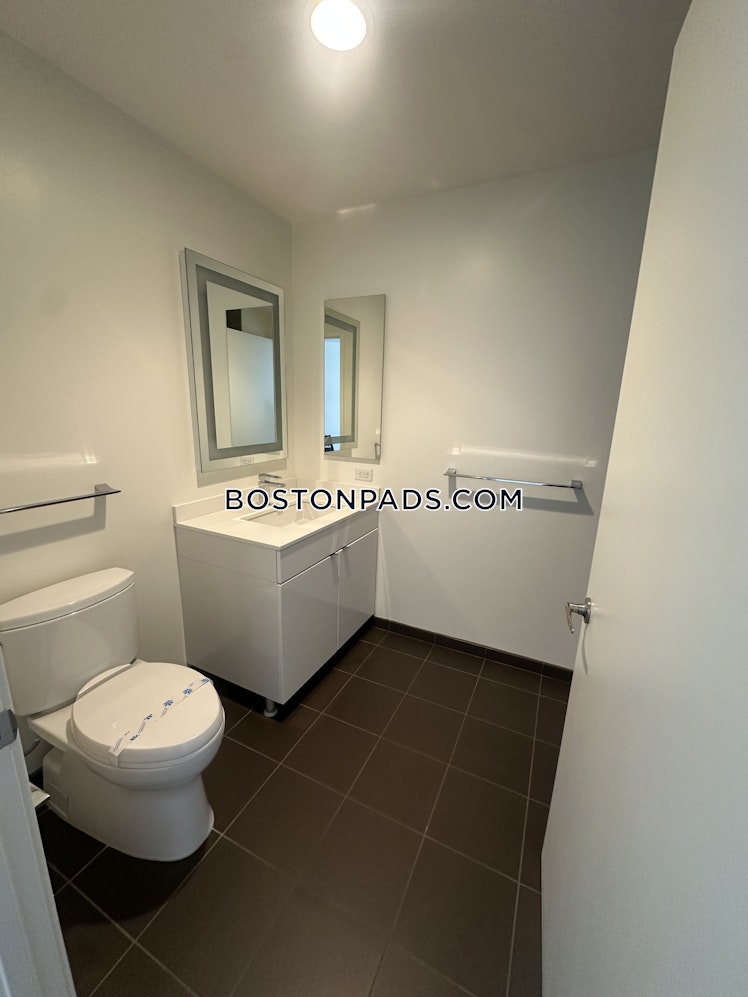 Boylston St., Boston