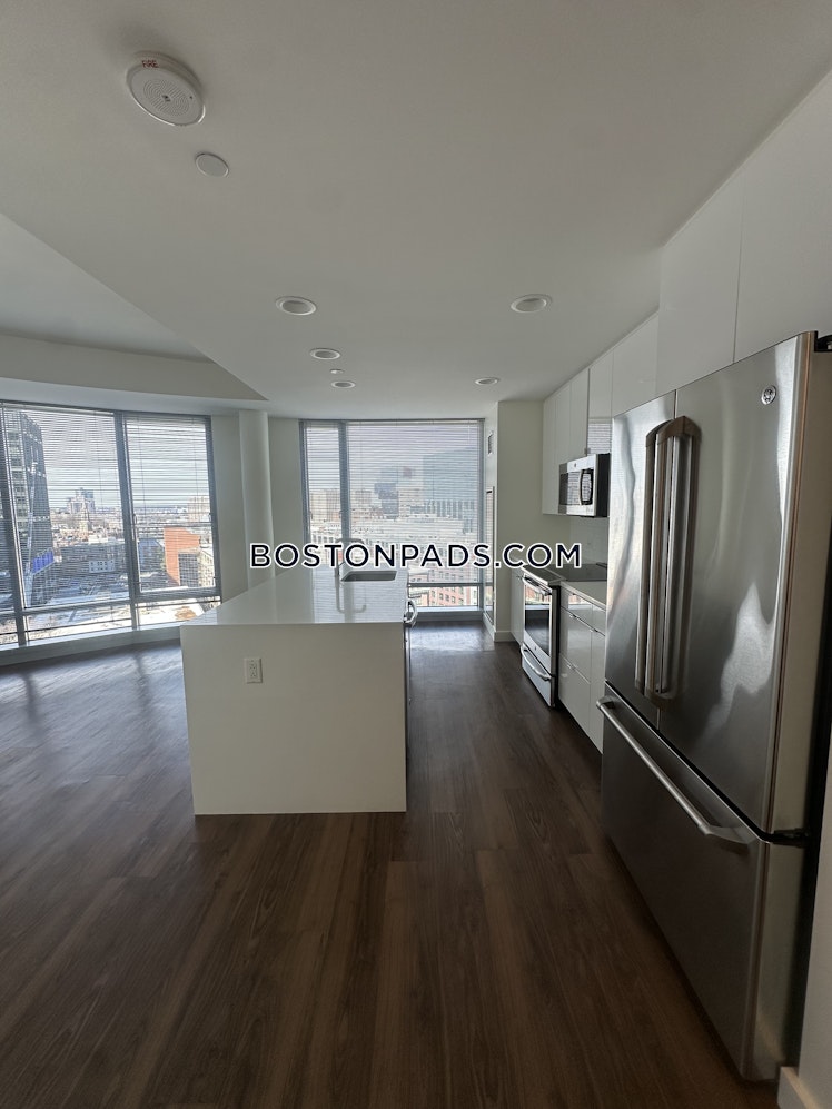 Boylston St., Boston