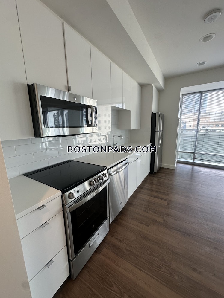 Boylston St., Boston