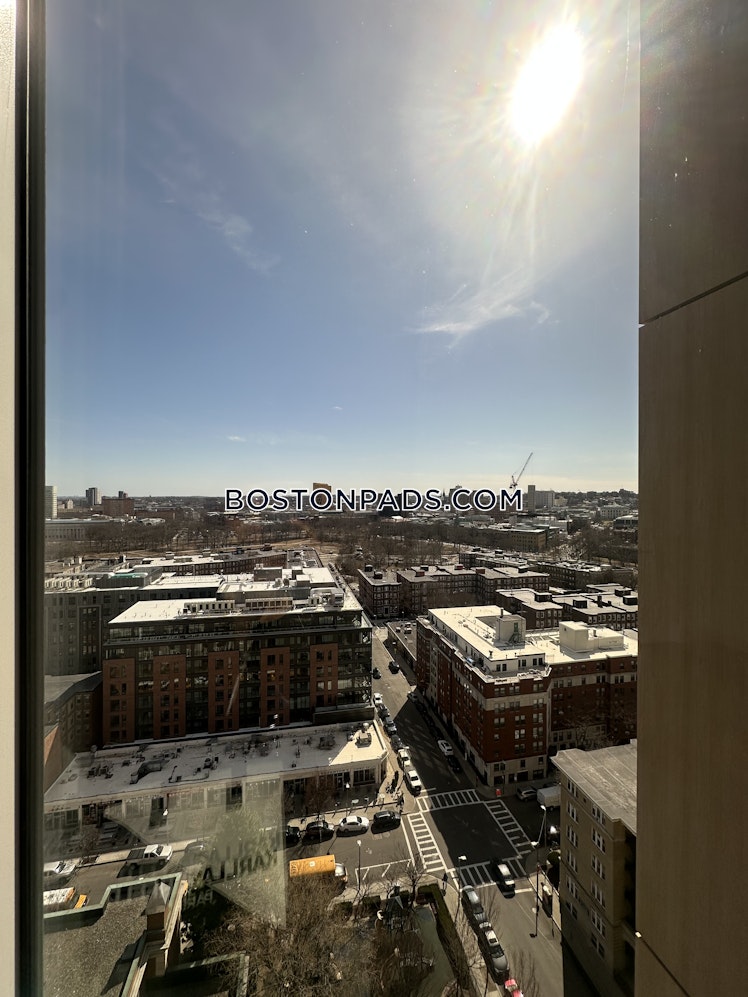 Boylston St., Boston