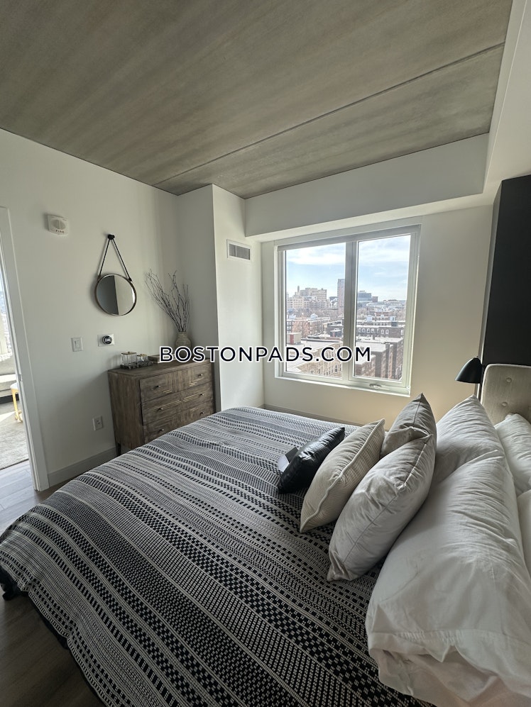 Boylston St., Boston