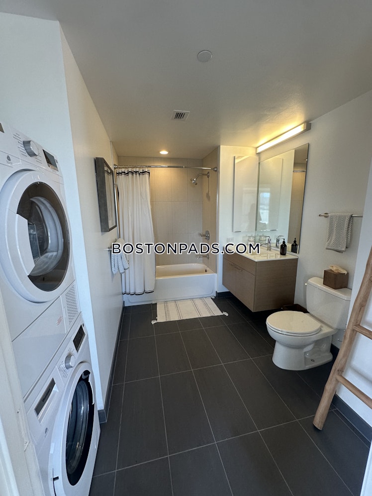 Boylston St., Boston