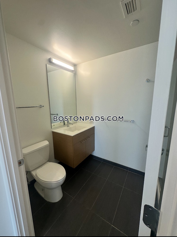 Boylston St., Boston