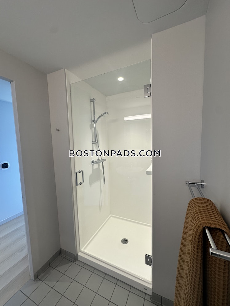 Boylston St., Boston