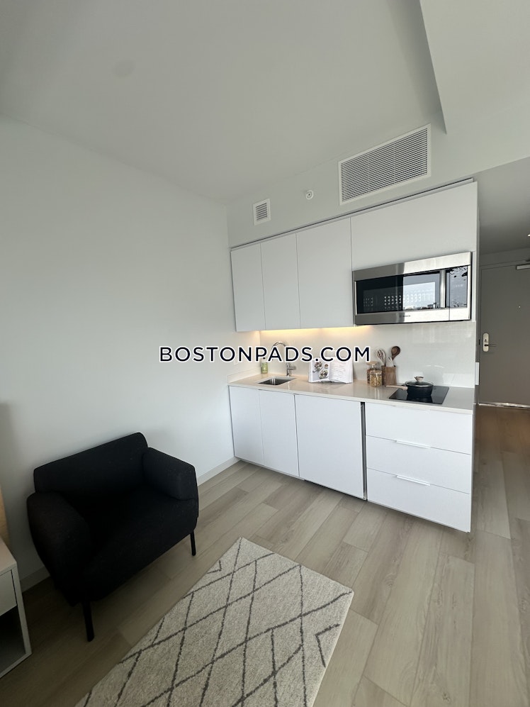 Boylston St., Boston